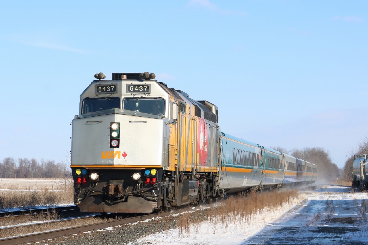 One of the 5 wrapped F40s lead Via 73 through Princeton.