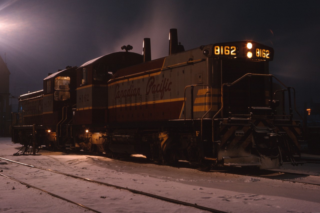 Power off of (and for) the CP's Goderich sub wayfreight slumbers at the TH&B Chatham Street roundhouse in January 1967. A pair of SW1200RS units was normal for this assignment in the 1960s.