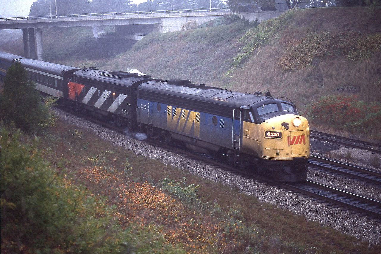 Foggy and moody sort of a day as VIA 6520 and CN 6535 drift down toward the Bayview Junction en route to Toronto. That is York Blvd bridge in the background.