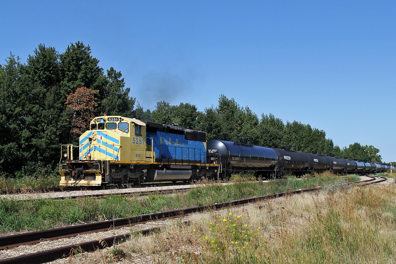 Ex CN SD40-2(W) BRR 5251 works a cut of tank cars through Forestburg.