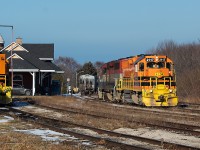 GEXR 581 is pictured here in Goderich running around its one remaining hopper (others had been set off along the way) so that it can shove down the grade to the Port. I provided a fulsome description of operations for the day in another shot of them down at the Port, available <a href="http://www.railpictures.ca/?attachment_id=36037">here</a> if anyone is interested in a recap.