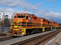 SLR rout394 came from Southwark yard again change track from service track North to North Main track with 5 locos leading loco the 805 a RM-1 with 3804 3806 GP-40-3  3008 and 3014  to go back to Southwark yard 