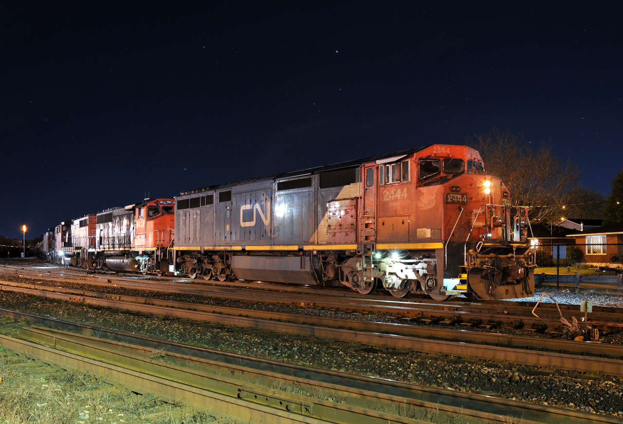 L58131 24 making a lift from Brantford with CN 2444, CN 9427, CN 9543, and CN 9482. They would depart for Garnet with 82 cars
