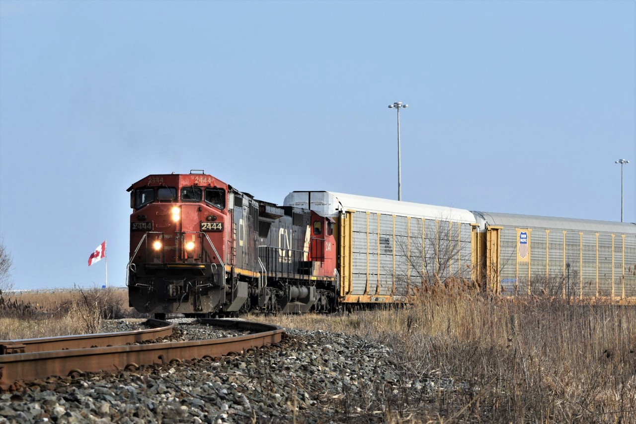 CN A438 rounds the connector at Pelton Junction between the CASO and the old Sub1 now called the Pelton spur.