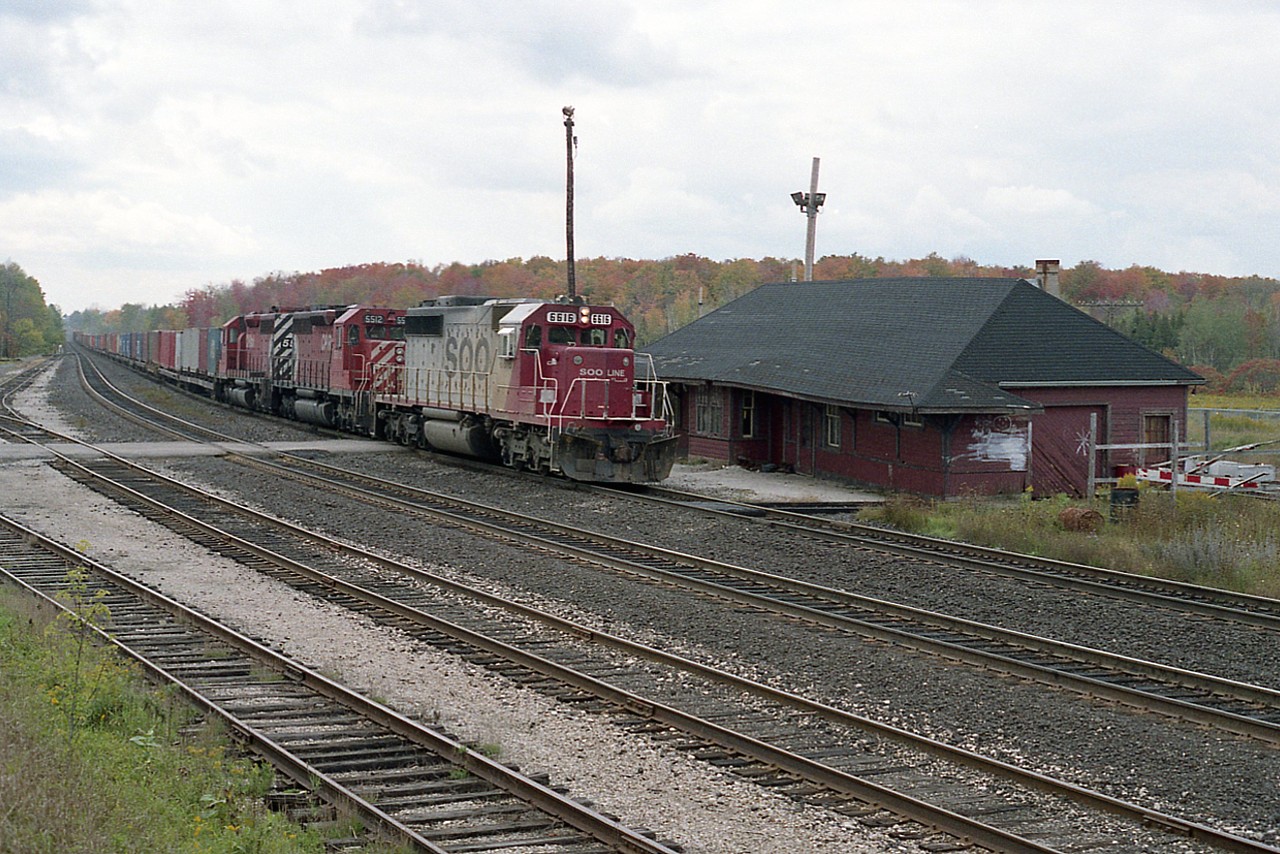 Another "Paint of the Past", a white SOO 6616 leads eastbound freight with CP 5512 and 5507 past the old station at Guelph Jct.  Everything is gone from this scene today. Except the track....some of it.
All units off CP roster now; SOO 6616 became CP same number and then converted to  CP ECO 5020.