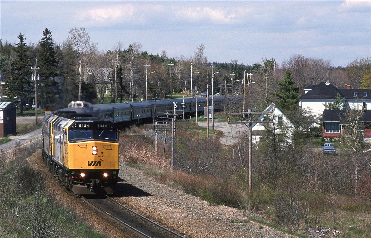 Back in Halifax, we caught the eastbound "Ocean" gliding through Windsor Junction. I did not think much of VIA power but I was starting to appreciate their stainless steel cars, and particularly their domes.