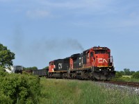CN 439 rounds the connector between the Pelton spur and the remaining part of the CASO. The cut of the 438/439 run on Tuesdays and Thursdays have yielded some interesting daylight extra runs with the decent power leading in light opposed to the typical darkness.  
