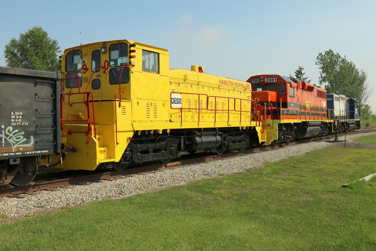 SOR yard switching duo RLK4001 (lead) & RLHH 2081 with the colourful Hamilton Works 90 in tow have just crossed Haldimand RD 3 with clearance to enter the Nanticoke based Stelco compound. This submission is further to recent postings of #90 by Dan Dell'Unto and Stephen Host. HW 90 looks great from all viewing perspectives.