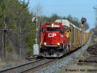Protecting the approach to Puslinch siding, these signals were installed in the 1940's to aid in the war effort, and were removed by 2016. Refurbished only 3 years prior, CP 6228 former SOO 6028 splits these sentinels as they speed down the Galt mainline. The stretch between Puslinch and Killean is particularly well known to be a bit of a racetrack.