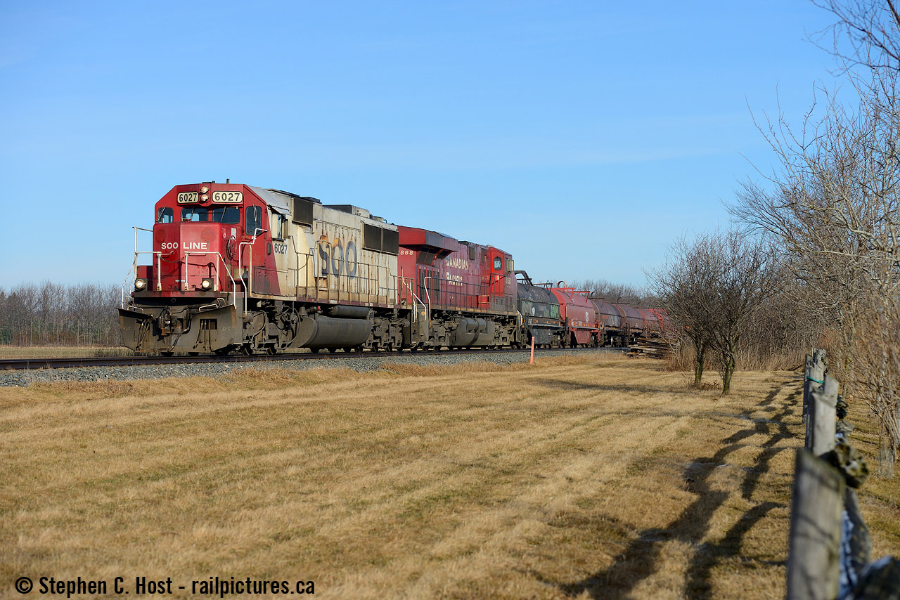 At 8th Concession by the Hamilton Sub we find this pretty scene - with a nice leader to boot.