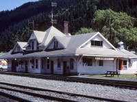 4436km to Montreal and only 202km from Vancouver states the Boston Bar sign. Boston Bar was, still is, a big deal for me. As a kid, on summer train trips to the coast, when you stopped in Boston Bar, you knew it was not much longer to Vancouver. When I was older, we took camping trips to the coast and still my Dad would stop in to watch trains at Boston Bar. Besides the many other various spots on the way. Although my Dad spent his life working at CN, he never tired of watching rail action either. Here in 1986, and other times I stopped in through the 80's, wandering around taking photo's was no big deal. Keeping clear of the tracks and equipment usually allowed the taking of a number of photo's without bother.