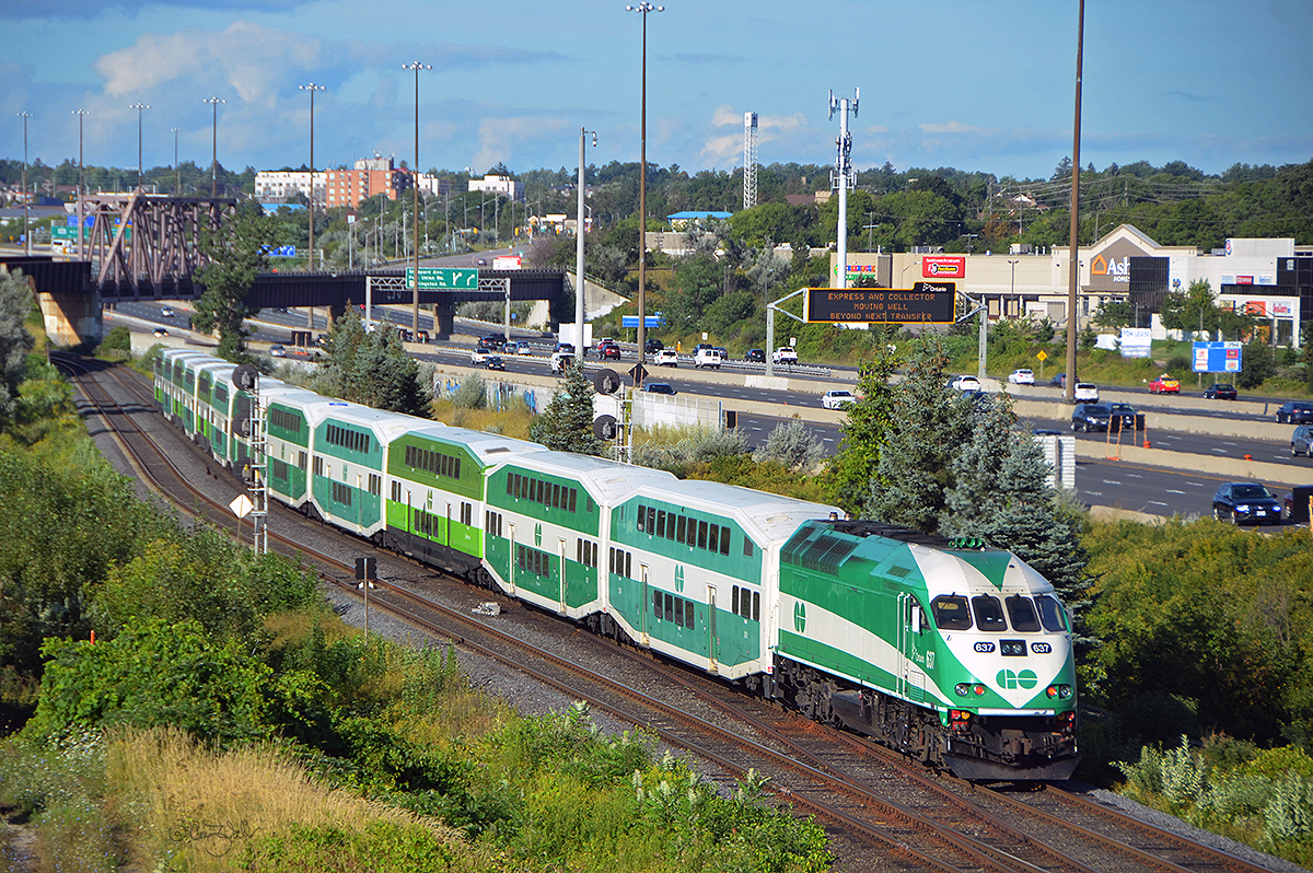 Railpictures.ca Craig Walker Photo GO Transit train 9209 has just