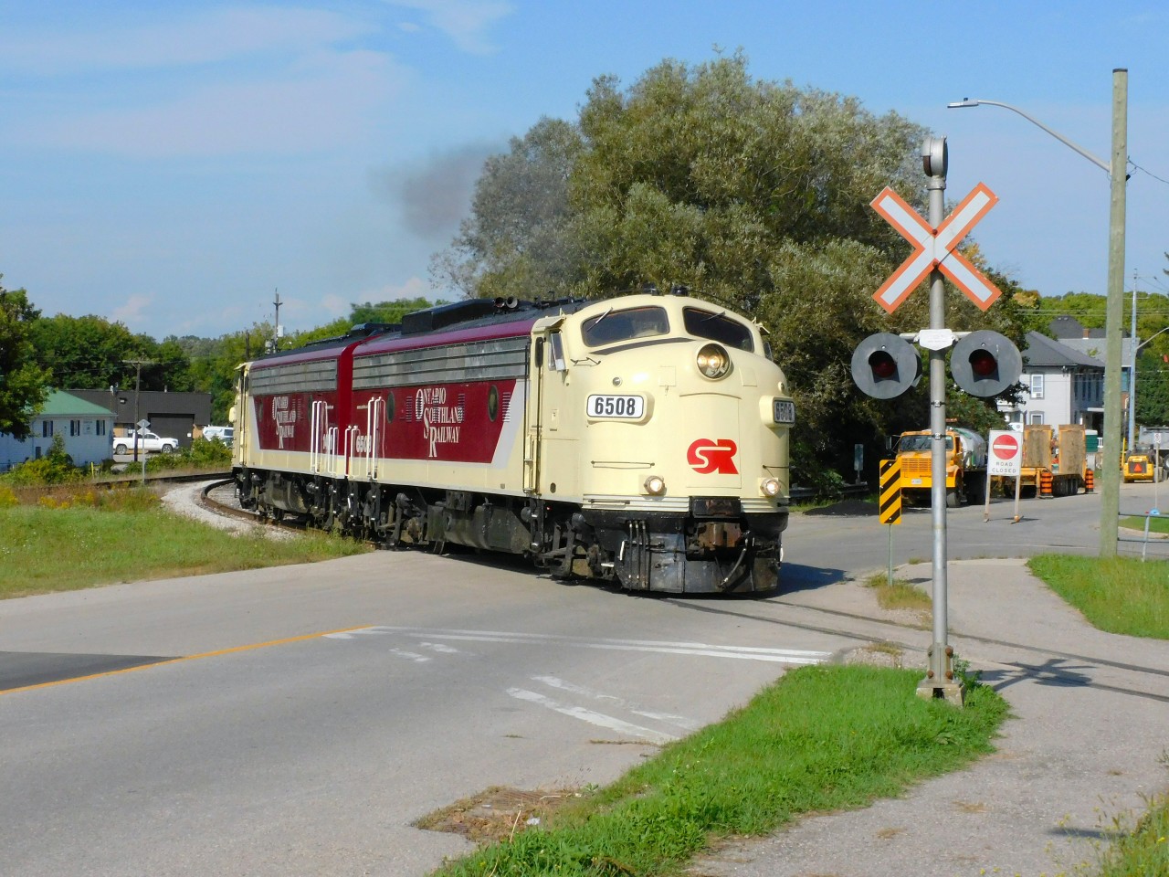 With a blast of the horn, and a plume of exhaust, the Woodstock Job heads for the barn on the Port Burwell Spur.