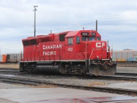 A former NRE GP40X with it's distinctive flared rads in the form of CP 4522. It is classified as a GP38-2 2000Hp road switcher.