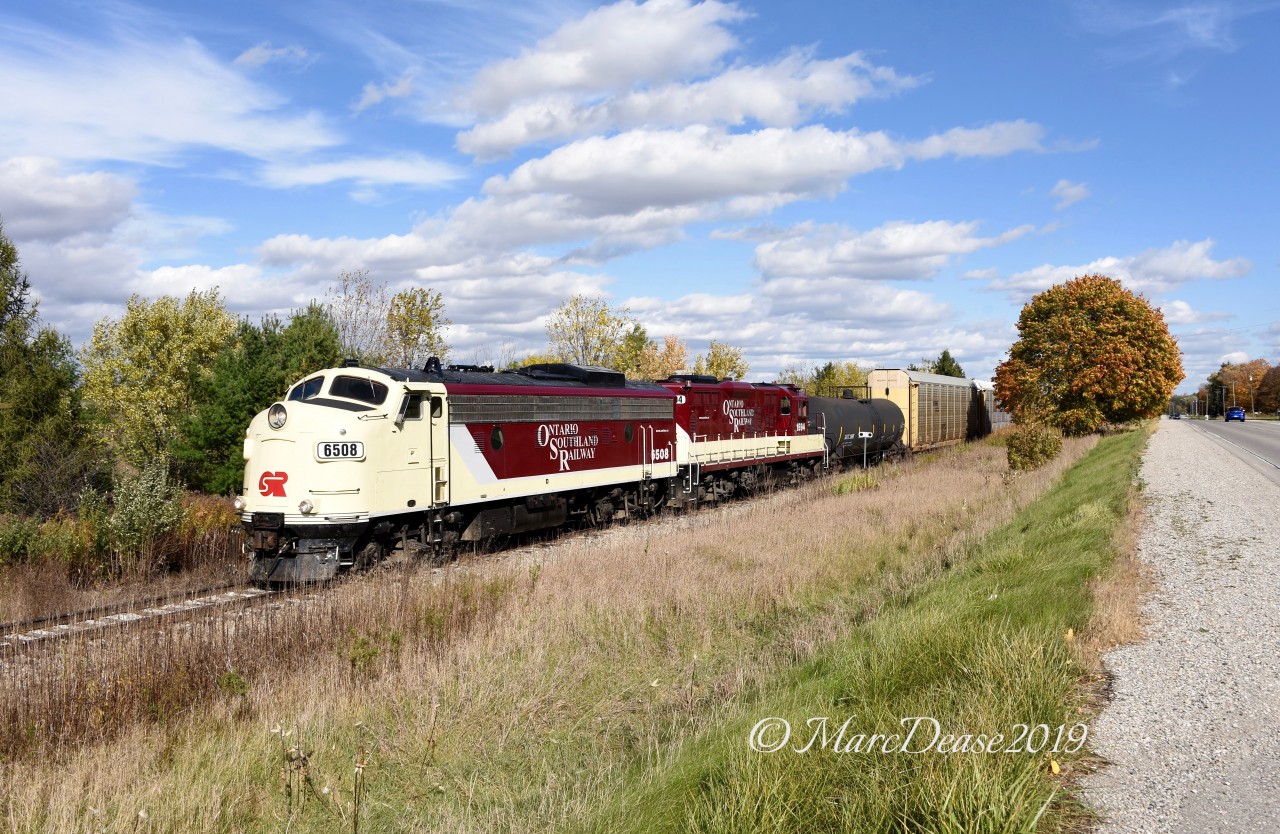 OSR 6508 with OSR 1594 on their way back from Woodstock, ON., on a beautiful fall day near Beachville, ON.