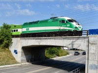 With MP40-PH 620 shoving at full throttle, the 10:36am GO train which as just departed the downtown station is seen flying over McLaughlin rd very quickly as it’s speed slowly creeps back up to about 50mph as the mid-day 6 car train heads to its final destination stop at Mount Pleasent GO, only before the crew rotates their positions onboard and prepare to depart back eastbound with 620 on point in order to bring some more commuters eastbound to Toronto. Train will be back in Downtown Brampton at 11:06 and at Union for 11:51