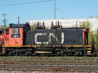 Rob Smith's recent post of CN "CS-02" reminded me of this encounter with the same unit only a couple hundred feet from his shot. CN 1379 was renumbered to CS-02 then back to 1379 again. I believe it acquired the extra posts and chains while on lease to an industry after being renumbered the second time. 