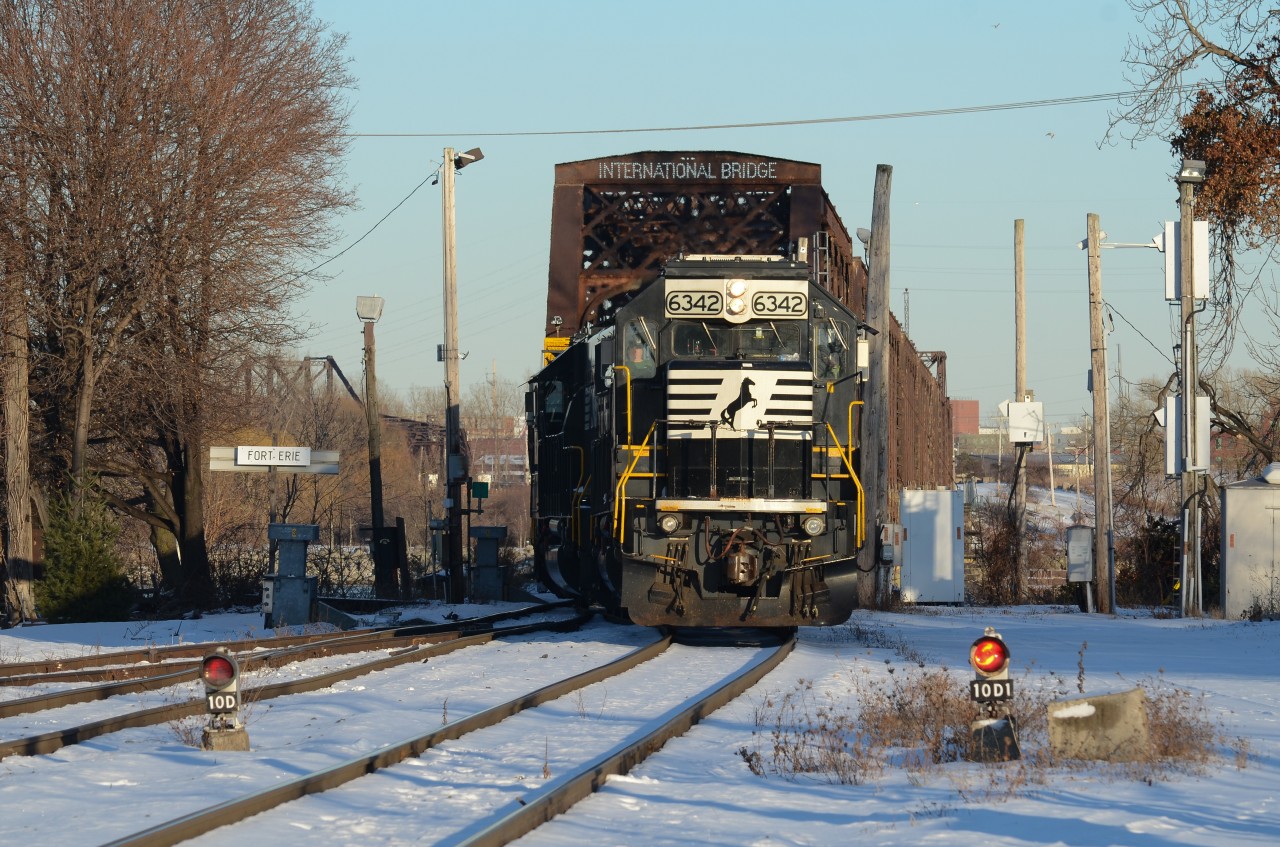 Waiting for this train to cross the bridge, I was concerned I was going to get long hood forward power because this specific turn job from NS’s Bison Yard in Buffalo runs with whatever they can take over there. So seeing the pair of rebuilt SD50’s come over the bridge in full sun facing the right direction, was sweet. Later, these guys will tie their train down just east of Duff where CN 531 will meet them
