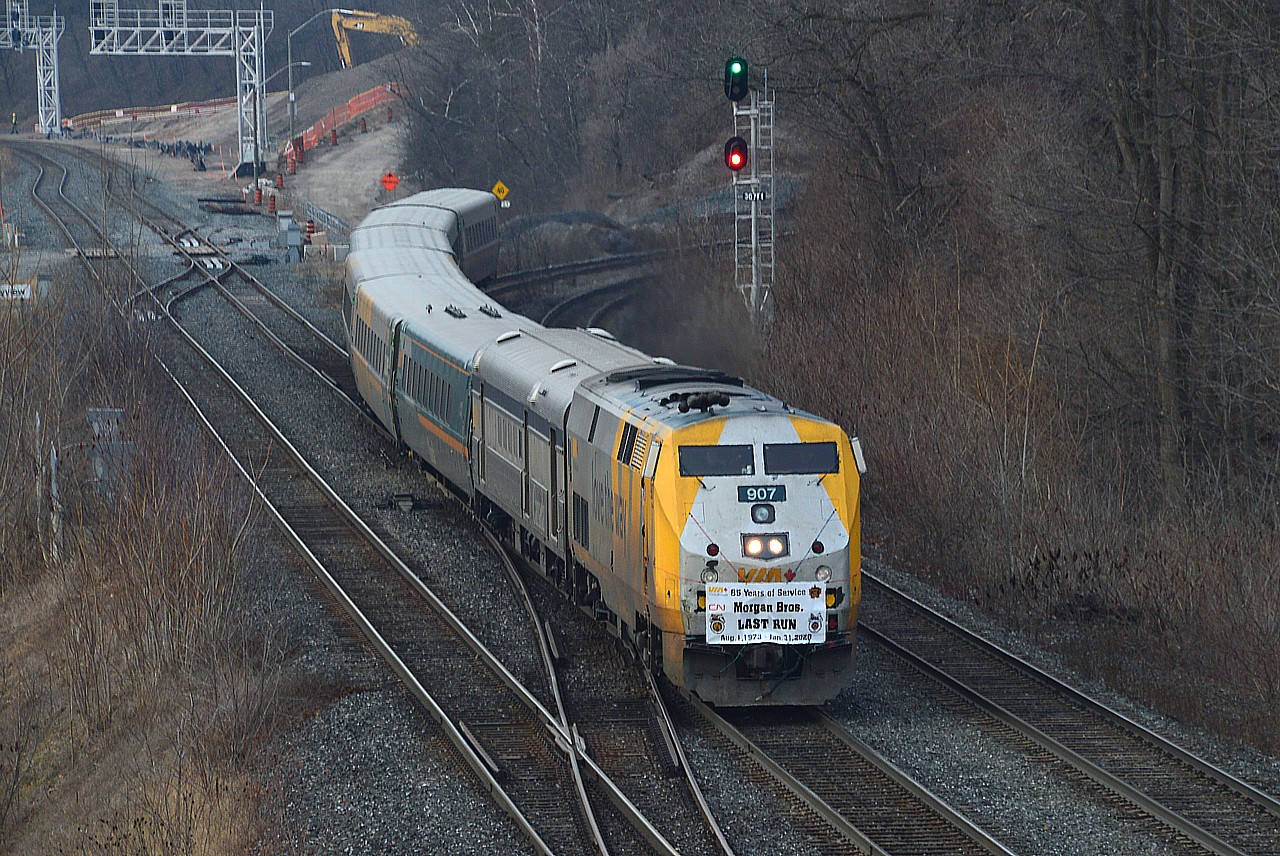 Wandered out this morning as I was told Don and Les Morgan, VIA employees, would be on their last run today.
Well, this would not go unnoticed, so hoped there would be a nice banner on the engine, and there was. Here it is just coming onto the Oakville sub off the Dundas. Trying to like digital, but after this shot the camera quit on me. So this is it. Best I could do.
Have a great retirement, Gentlemen.
It is a fabulous life. :o)