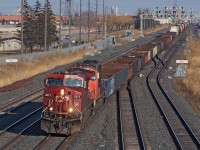 <b>Sliding right through</b> With a window of opportunity presented between the UPX trains, CN 351 rolls thru the controlled location of Wice headed for Mac Yard.