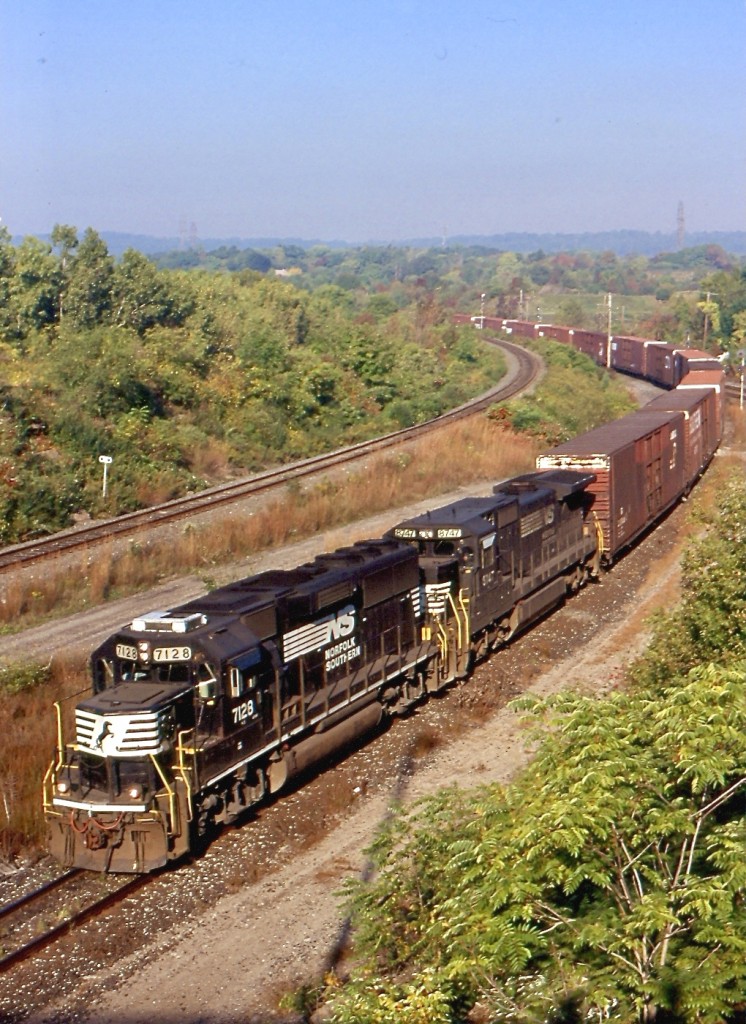 Definitely a train I miss these days. There was something about NS trains 327/328, everyone at the time tried there best to catch at least one of them on a trip to Bayview. A lot of the time it was just a pair of Dash-9's but just about anything could show up, especially in the last few years of the trains existence. I never caught many of NS' GP60's so thus day it was a treat as the train rolled through the cow path at Hamilton West, and the standard cab Dash-8s were a nice change too.