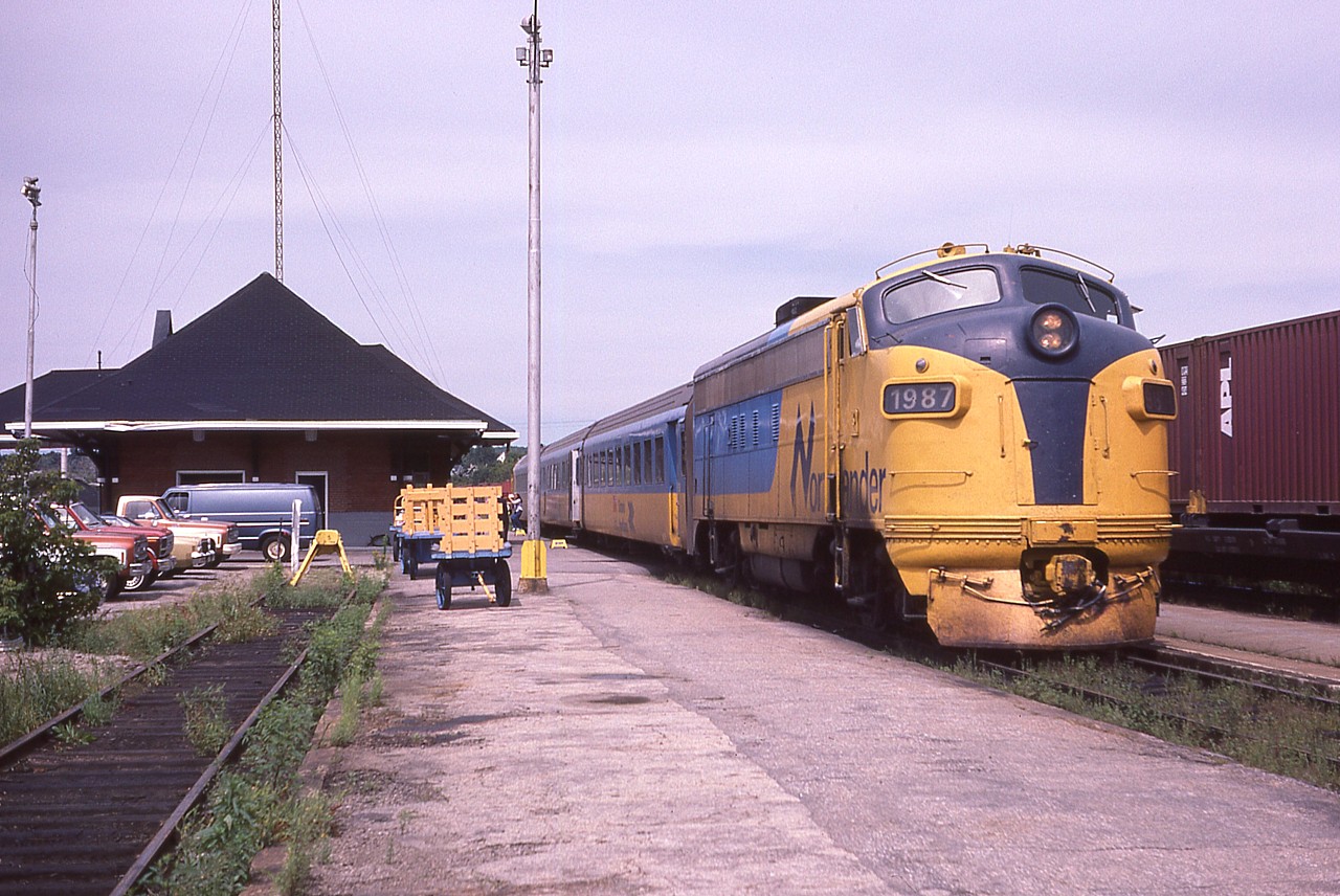 At the ONR station in downtown North Bay, the ONR 1987 with TEE equipment pauses en route its trip from Cochrane to Toronto. The ten minute layover here, from 1245 to 1255; gave me the opportunity for some photos on a rather nice summer day.