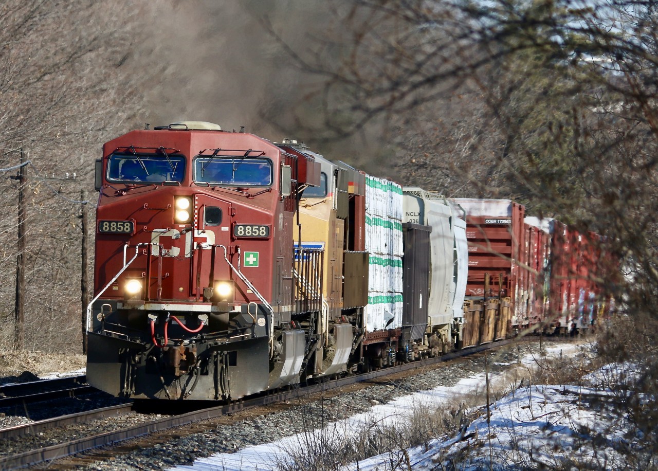 I'm always trying to find new locations close to home just incase I only have a brief chance to head out and shoot something. Thanks to CP clearing a lot of brush recently along the Galt sub. a few new locations have opened up a little. Until today this nice forested park in Meadowvale has never caught my eye, but being short on time and with not too many locations nearby at the time where the sun would be on the nose, this spot seemed to work out not too bad. Even if the UP wasn't leading, 246 was a decent catch today as it digs into the slight grade east of Winston Churchill Boulevard.