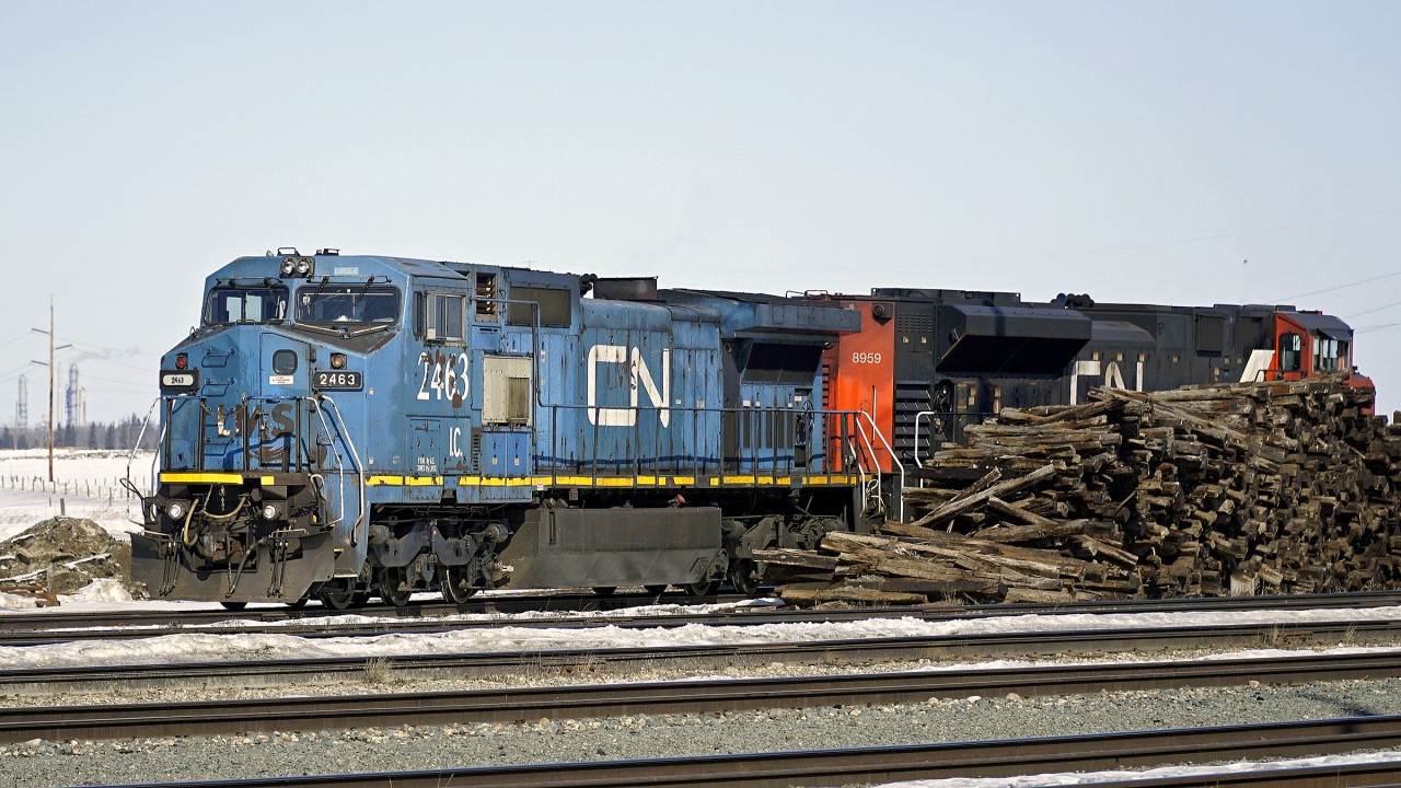 A very ratty looking ex IC unit still in it's blue livery sits on a back track in Scotford yard.  Also notice the remains of the LMS designation from it's time as a leased unit, still visible on the nose.  Based on comments on Facebook it's equally ratty inside and not a unit crews look forward to operating.