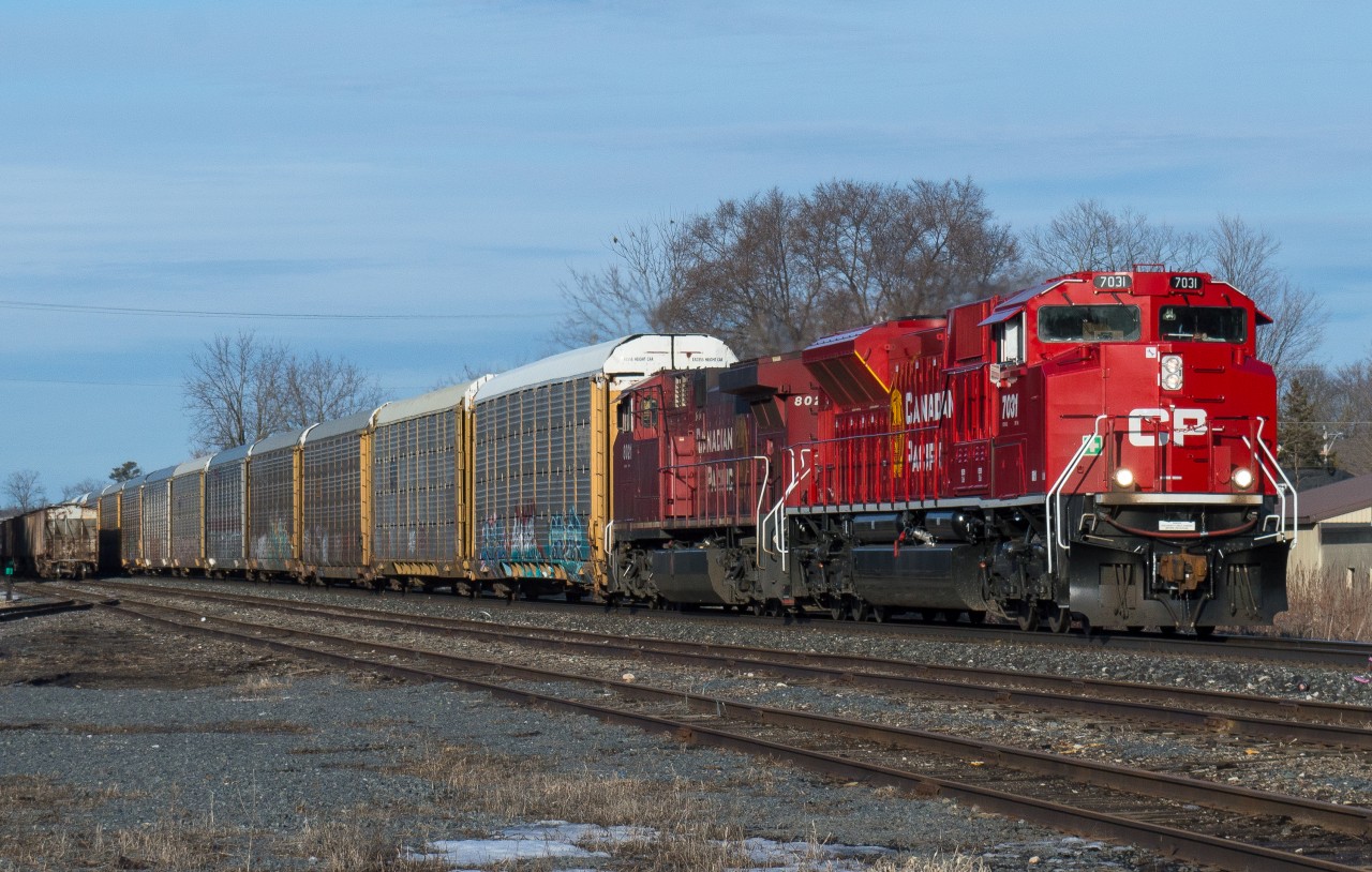 CP 147 blasts through Ayr with brand new CP SD70ACu 7031 leading the charge.  I must say, these sure look sharp in person and will entice me to photograph CP more frequenty.