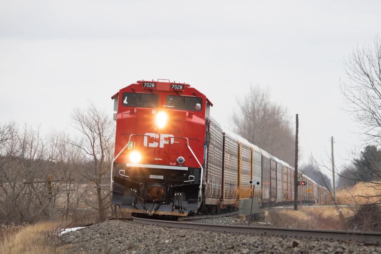 After working Wolverton, 147 flies past Innerkip on their way to London and points further west.