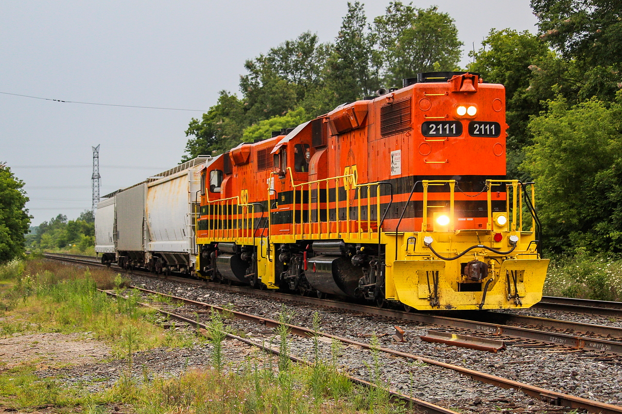 Following up on Jason Noe's recent upload of SOR in Copetown in 1998, here's one of them on the return trip from Ingenia in the final weeks of their runs to and from Brantford. I wasn't much of a photographer back then, as I was still pretty new to the hobby, but I am glad I at least shot them in Copetown a couple of times. I shot the final return trip from Ingenia /a>several weeks later in Hamilton and shot them in Brantford a couple of times too.