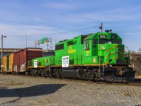 NBSR 906 and slug 002(?) the power for one of the yard crews working at Island yard on a beautiful Sunday morning. The Banner showing on both units is a special thank you for all the essential workers out there plugging away during the Covid-19 pandemic. A nice tribute indeed. 