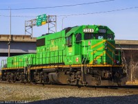 NBSR 2318 and slug 008 work in Island Yard in Saint John, New Brunswick. 