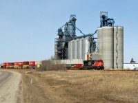 SD70M-2 CN 8961 heads east past the elevators at Viking