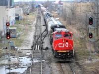 CN A431 with 2163 arrives from MacMillan yard in Toronto to set-off and lift in Kitchener. The train would also lift three units at Kitchener before departing eastward. April 27, 2019.