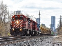 After catching the final “Cayuga Clipper” train yesterday (April 30), I thought I would probably be done with trains for at least a few days as that was a huge outing for myself and my dad. Little did I know that the next day, CP would run a GREX Ballast train down from Sudbury with 2 classic multimark SD40s as well as an SD30 for good measure. Of course, after waking up and hearing about this, I stuffed some food in me and highballed it on my bike towards Leaside. I got there with around half an hour to spare, and was able to get a decent enough shot considering the amount of backlighting. I’ll always go out for a pair of SD40s, no matter what train they’re on, but this train was especially nice to see as they had a good 30ish cars of manifest to go along with the ballast train which for some odd reason was an even more special treat to me, I guess it shows that despite their age, these engines are still up for any task.
