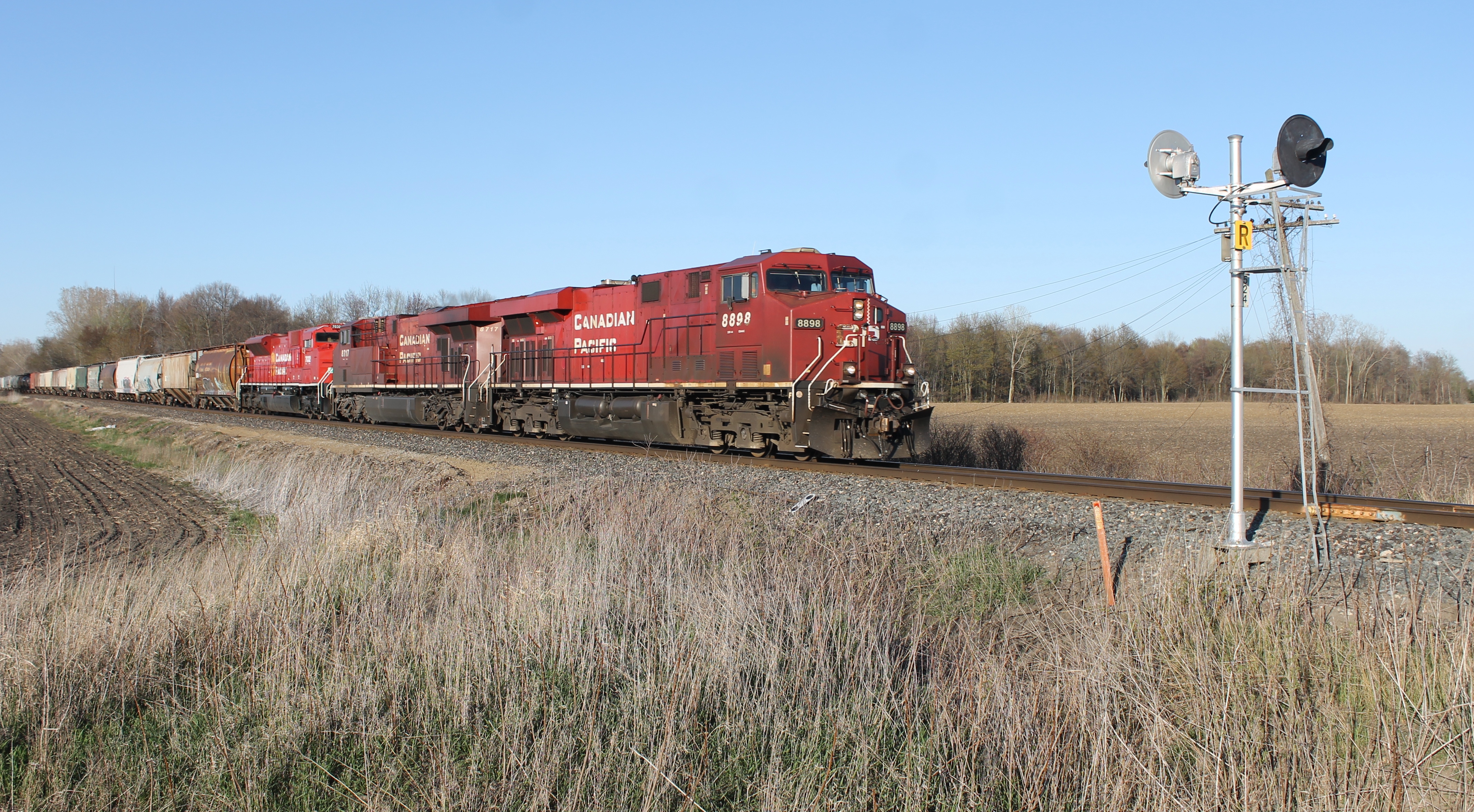 Railpictures.ca Luke Bellefleur Photo CP 8898 west is seen in the