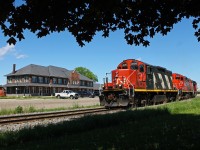 CN L568 pulls down through the yard in Stratford as they prepare to head west to work a customer in Belton. Before continuing they would have to wait for GEXR 581 to enter the yard with loaded salt cars from Goderich. 