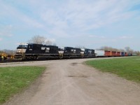 A trio of dead-in-tow EMD SD75Ms from Norfolk Southern, Ex-Santa Fe, sit in Fort Erie awaiting to be hooked up to CN 561, The replacement train to CN 530 at the time. These units would end up at K&K Recycling in Pickering, ON. This is probably last time they were ever on the head end of a train, even if it was just for a few minutes while they switched over from NS C93 to CN 561.