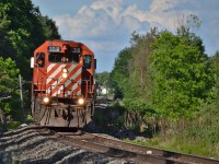 T69 screams West wasting no time getting into Cambridge. Its a shame now that 3018 is up North in Sudbury, for me personally, it was a nice treating seeing action red on the Galt sub, albeit for a few months.
