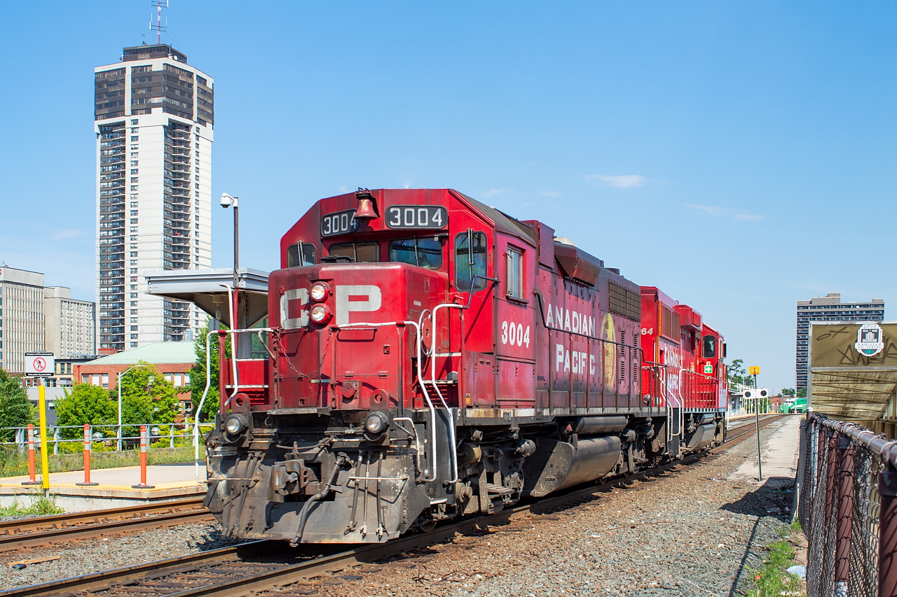 CP 3004 was in Hamilton for about a month, and didn't lead the entire time. In fact, they went out of there way to make sure it never did. When a new unit arrived to replace 3053, it was facing the same way as 2264. So instead of having 3004 lead, they took it and 2264 around the wye so that 2264 and the new arrival could lead on either end.