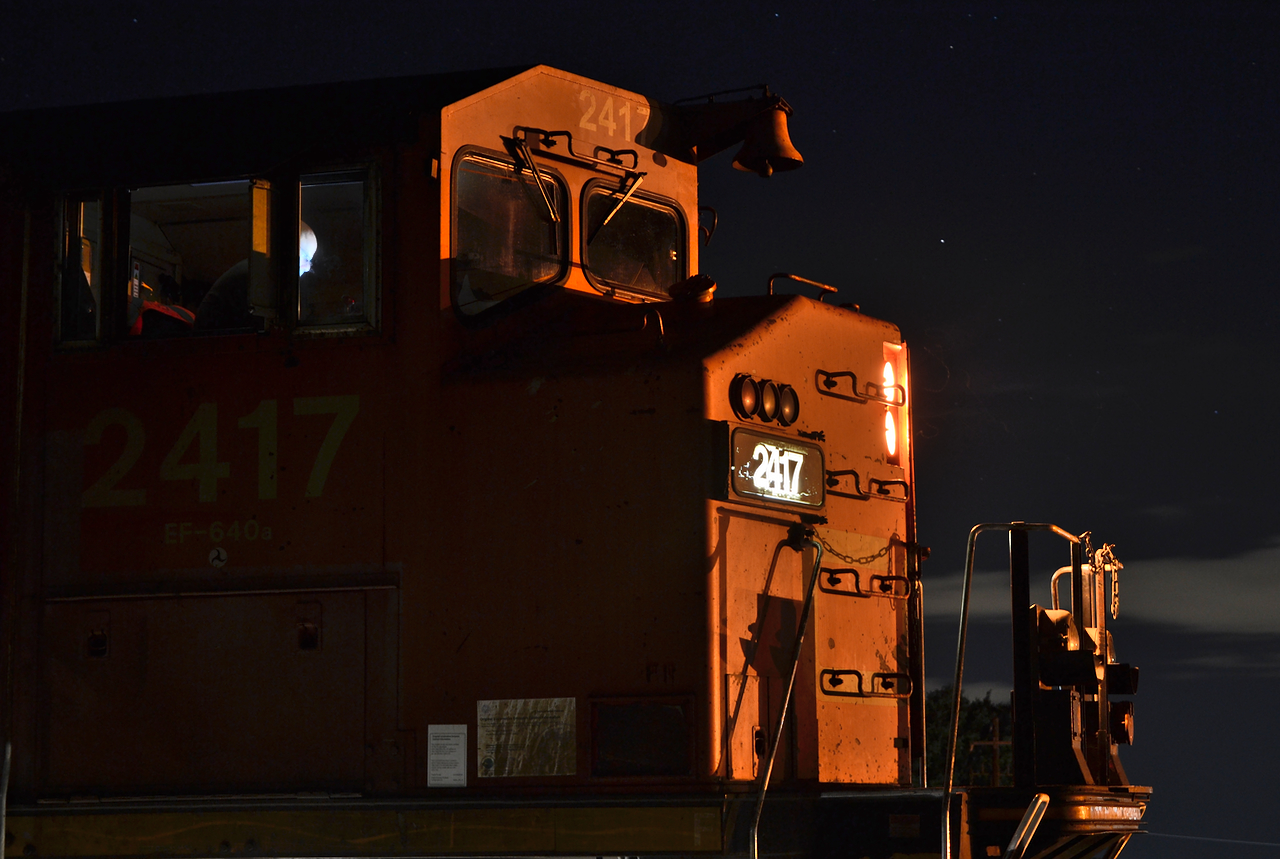 CN 434 with 2417 sits idling on the main in Paris on a beautiful summers night. The lack of moon made for a perfect sky, allowing the stars to be visible quite easily even considering the light pollution from KW.