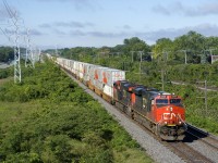 CN 2839 & CN 2900 lead a late CN 120 through Beaconsfield.