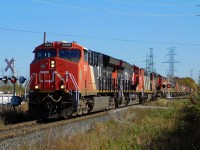 CN A421 slows into its final destination at Port Robinson with a total of 28 units, the 2 ET44ACs up front, the 25 variations of Dash 8s headed to Martech for scrap, plus another ET44AC serving as the mid DPU. it was quite surreal 