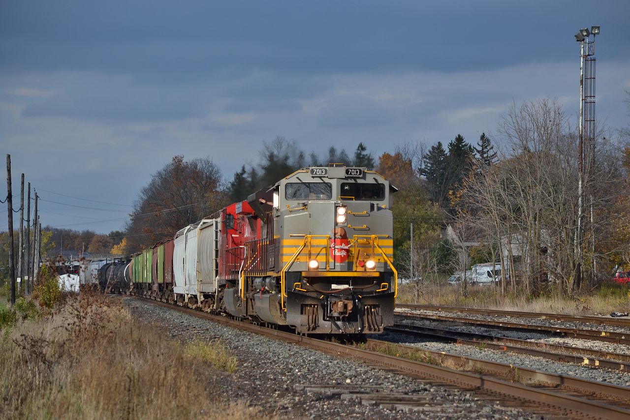 Patience is a virtue. After what felt like forever, CP 651 finally shows up in Woodstock passing the rather barren yard, thankfully the sun came out for a solid 10 seconds. Good things come to those who wait I suppose.