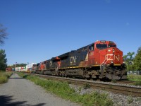 CN 3058, CN 3016, CN 2825 & CN 4778 are the power on CN 120 as it passes through St-Henri.