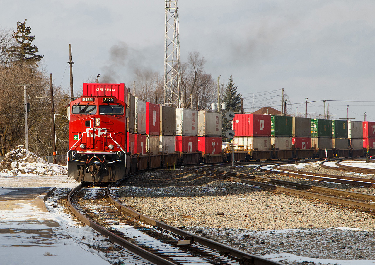 CP 8129 eases up to the CP building in Smiths Falls for a crew change.
