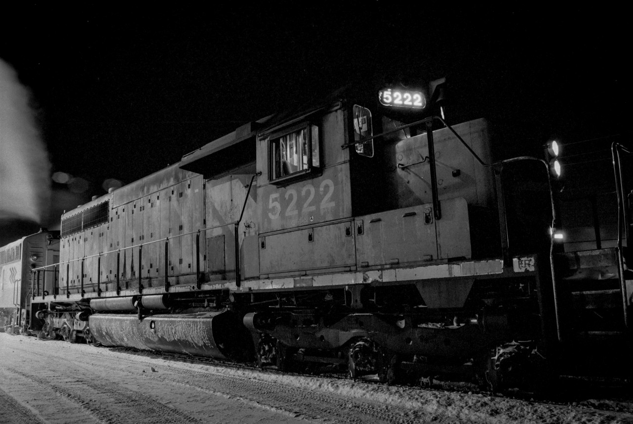 Here is proof of a CN SD40 pulling the Northlander. I can't exactly remember the date (I never took notes and the envelopes the film is in is rarely dated) but it was definitely a cold night, as evident from the diesel exhaust vaporizing from the ONR APU behind the 5222. As soon as the SD40 starts loading, it too will give off vapour like an old steam engine.