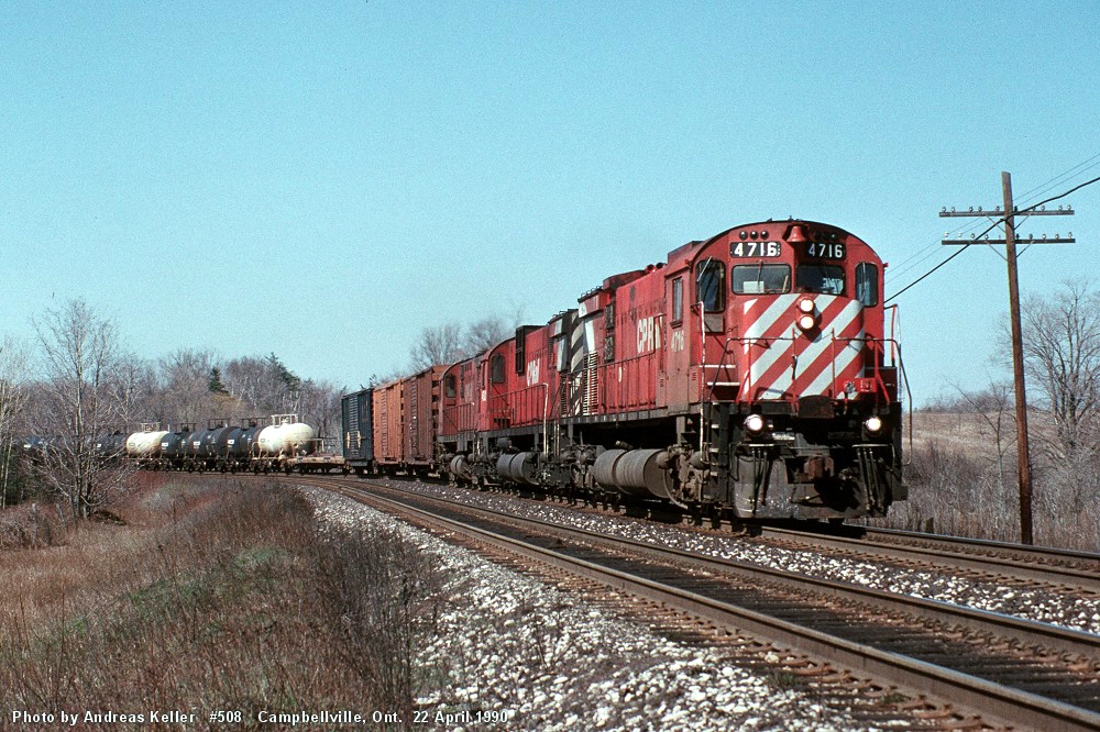 An M636/C6030M/C424 combo leads #508 as they approach Canyon Road on April 22nd, 1990