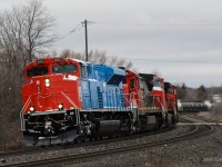 CN 450 flies through Richmond Hill with CN 8952 in the lead, and what a lashup!